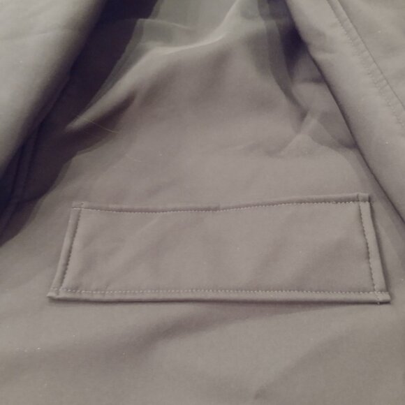 Nike ACG Small Hooded Jacket - Picture 8 of 10